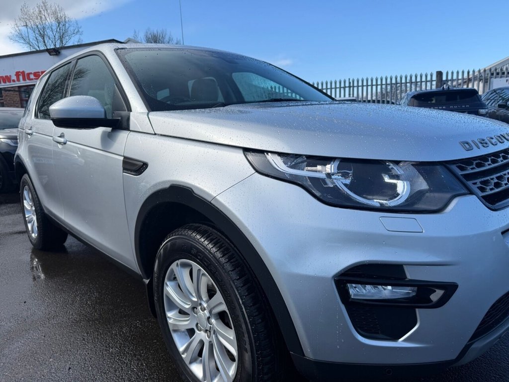Used Land Rover Discovery Sport 2015 for sale - 77667213: Photo 9