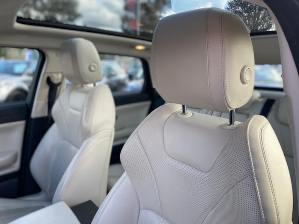 Used Land Rover Range Rover Evoque 2018 for sale - 74696415: Photo 37