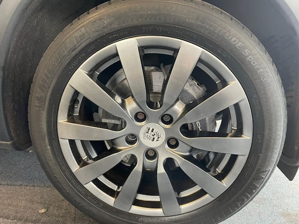 Used Porsche Cayenne 2012 for sale - 69945782: Photo 13