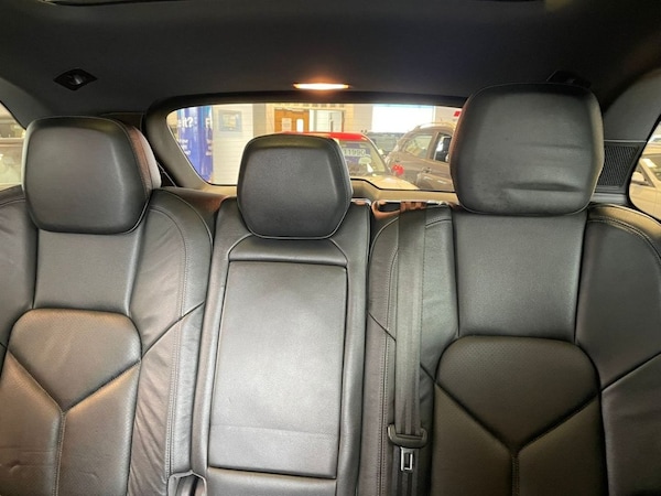 Used Porsche Cayenne 2012 for sale - 69945782: Photo 41