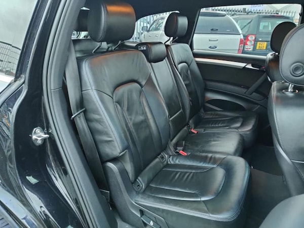 Used Audi Q7 2013 for sale - 69945807: Photo 29
