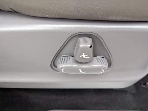 Used Ssangyong Turismo 2017 for sale - 68323453: Photo 29