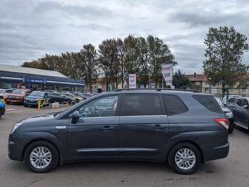Used Ssangyong Rodius 2017 for sale - 68323453: Photo