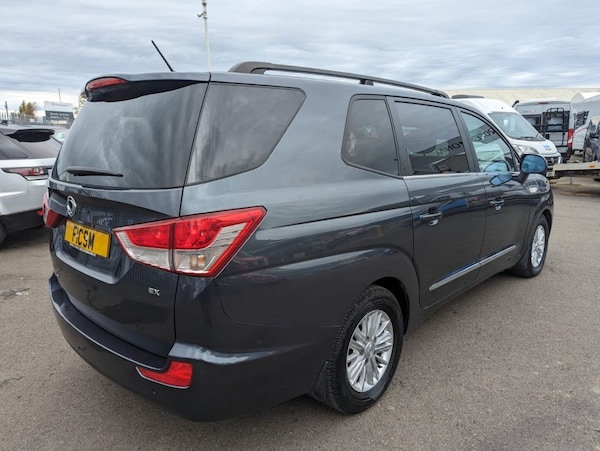 Used Ssangyong Turismo 2017 for sale - 68323453: Photo 7