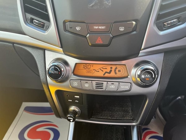 Used Ssangyong Korando 2015 for sale - 68284852: Photo 24
