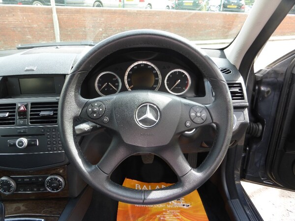 Used Mercedes-Benz C-Class 2008 for sale - 69945806: Photo 23