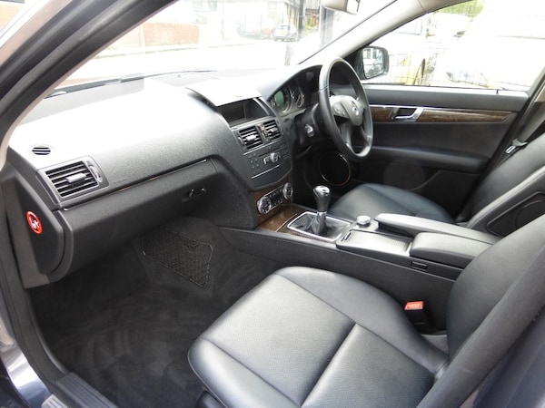 Used Mercedes-Benz C-Class 2008 for sale - 69945806: Photo 26