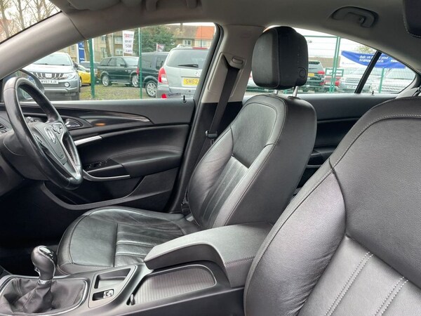 Used Vauxhall Insignia 2017 for sale - 69945809: Photo 30