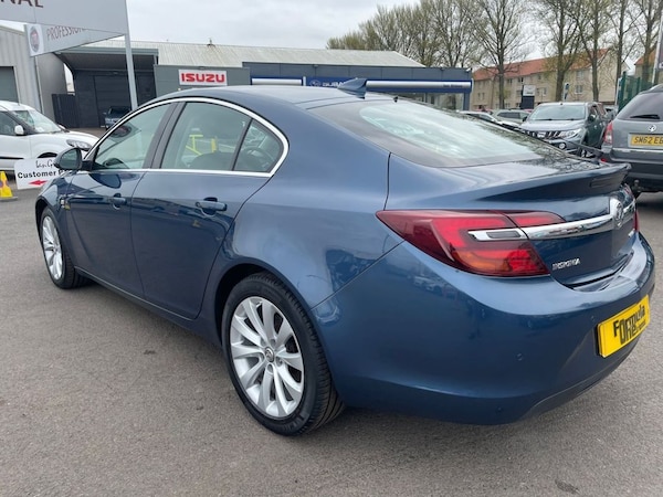 Used Vauxhall Insignia 2017 for sale - 69945809: Photo 5