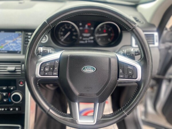 Used Land Rover Discovery Sport 2017 for sale - 74695881: Photo 27
