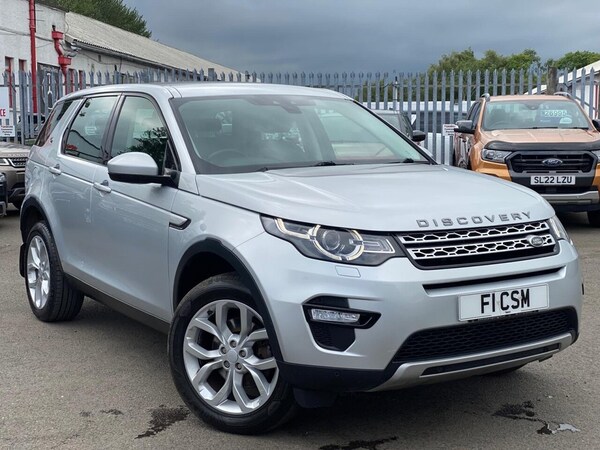 Used Land Rover Discovery Sport 2017 for sale - 74695881: Photo 2