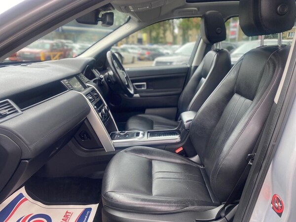 Used Land Rover Discovery Sport 2017 for sale - 74695881: Photo 36