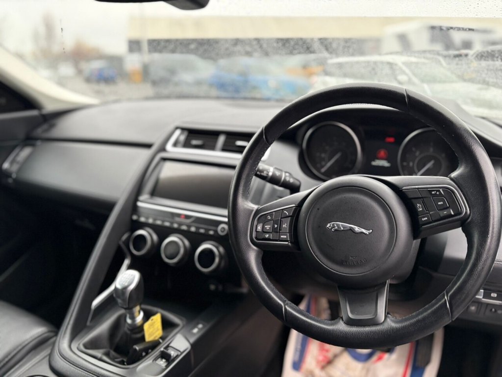 Used Jaguar E-Pace 2020 for sale - 76256552: Photo 24