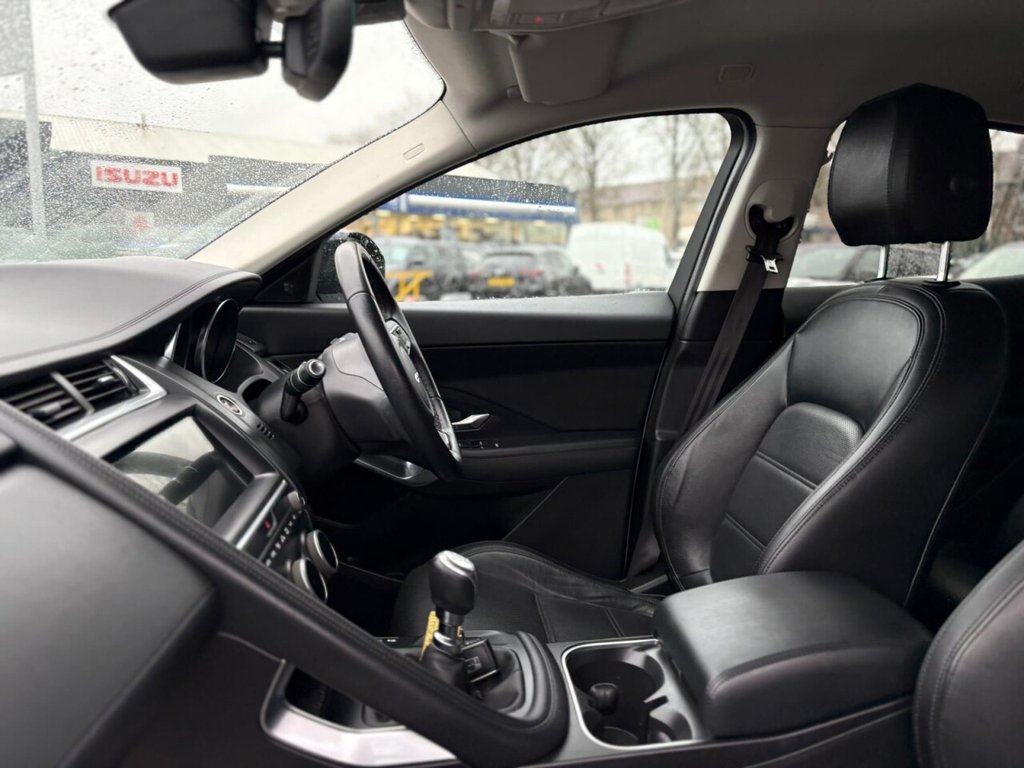 Used Jaguar E-Pace 2020 for sale - 76256552: Photo 39