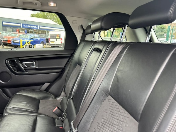 Used Land Rover Discovery Sport 2017 for sale - 71953509: Photo 25