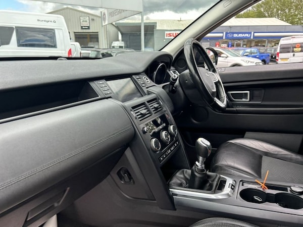 Used Land Rover Discovery Sport 2017 for sale - 71953509: Photo 26