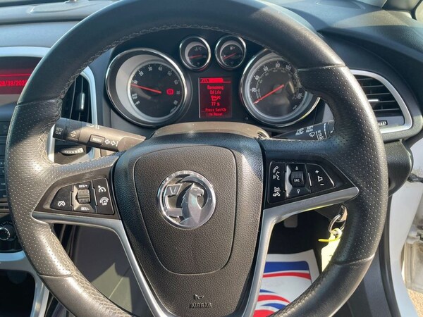 Used Vauxhall Astra GTC 2015 for sale - 69945833: Photo 20