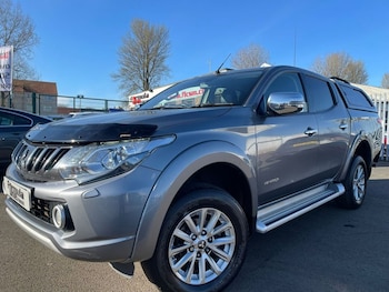 Used Mitsubishi L200 2017 for sale - 69945763: Photo