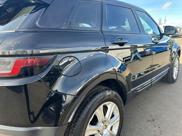 Used Land Rover Range Rover Evoque 2018 for sale - 69685759: Photo 12