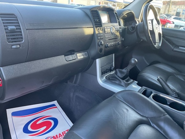 Used Nissan Navara 2015 for sale - 69945839: Photo 42