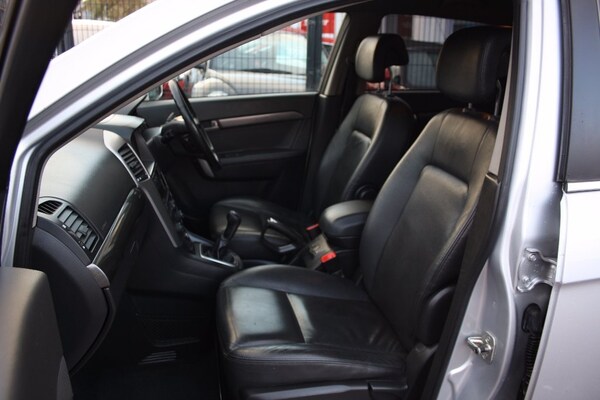 Used Chevrolet Captiva 2011 for sale - 69945837: Photo 13