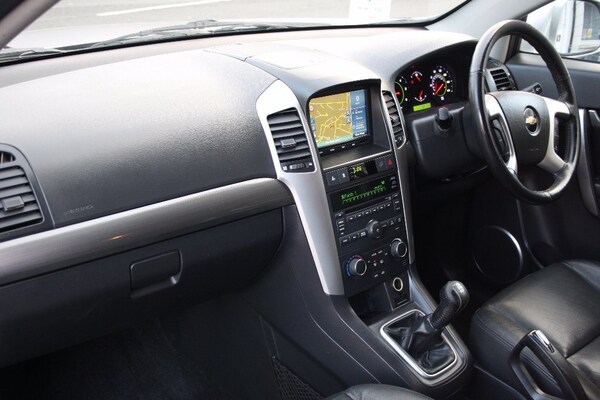 Used Chevrolet Captiva 2011 for sale - 69945837: Photo 15