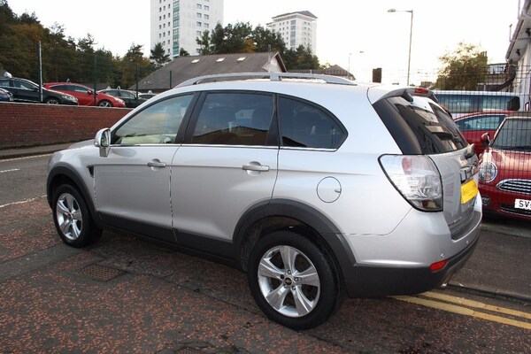 Used Chevrolet Captiva 2011 for sale - 69945837: Photo 3