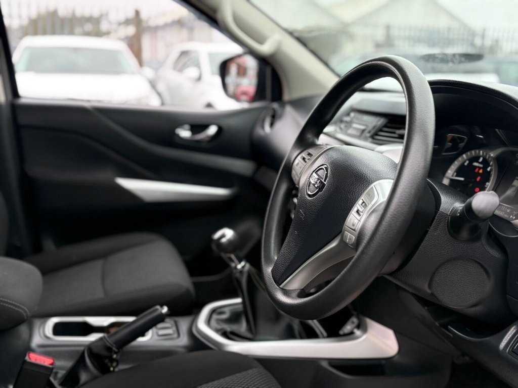 Used Nissan Navara 2018 for sale - 76163014: Photo 28