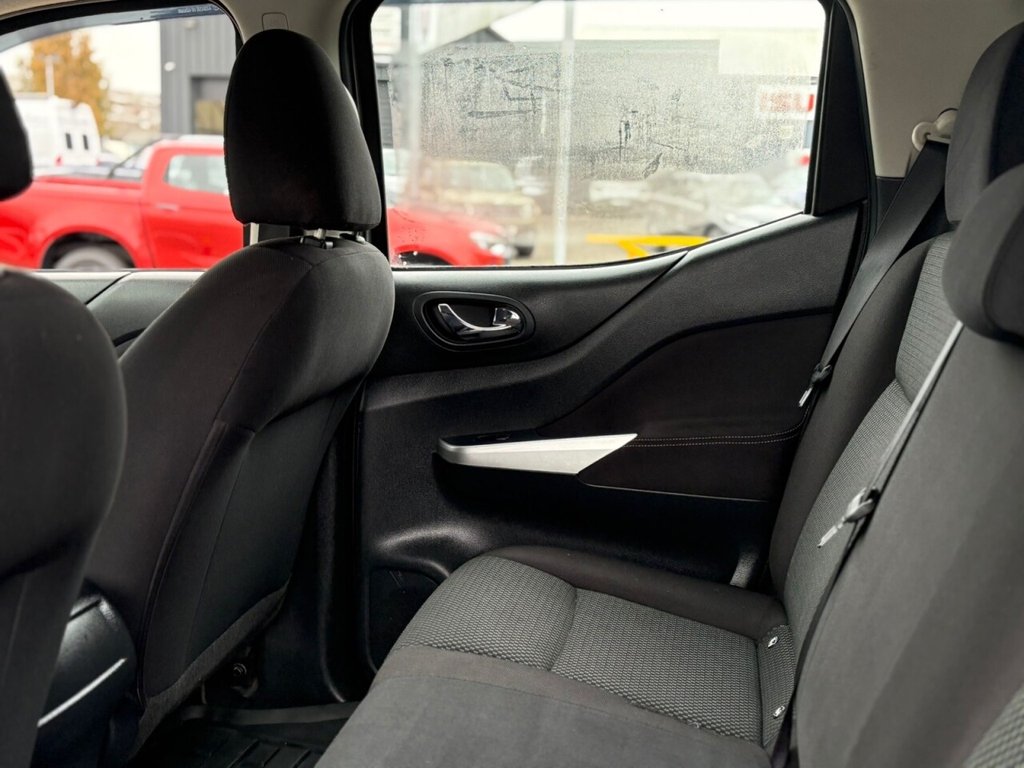 Used Nissan Navara 2018 for sale - 76163014: Photo 33