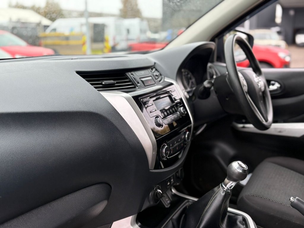 Used Nissan Navara 2018 for sale - 76163014: Photo 37