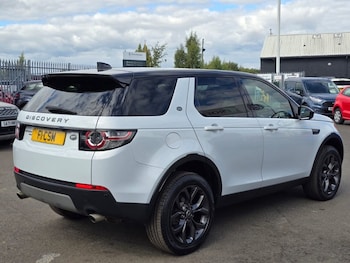 Used Land Rover Discovery Sport 2018 for sale - 75473384: Photo
