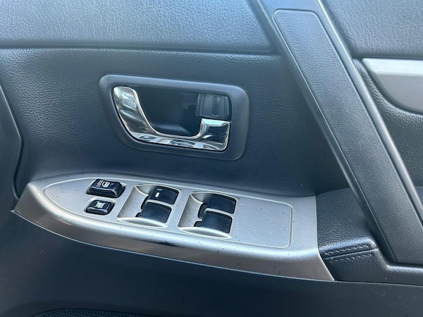 Used Mitsubishi Shogun 2015 for sale - 69623679: Photo 18