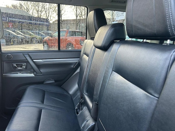 Used Mitsubishi Shogun 2015 for sale - 69623679: Photo 25