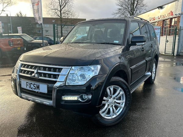 Used Mitsubishi Shogun 2015 for sale - 69623679: Photo 2