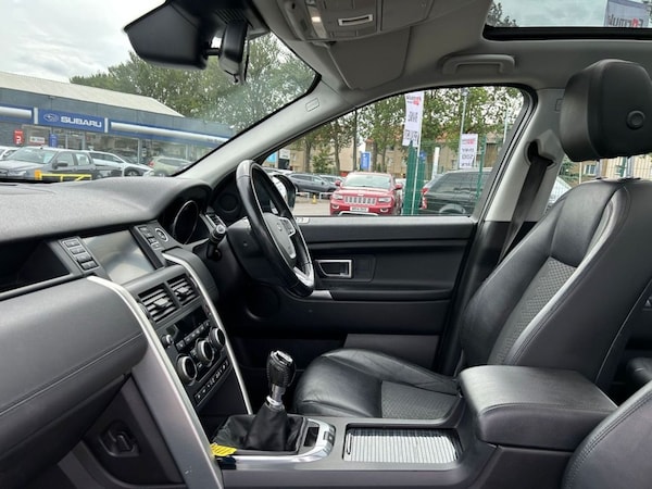 Used Land Rover Discovery Sport 2015 for sale - 68193701: Photo 32