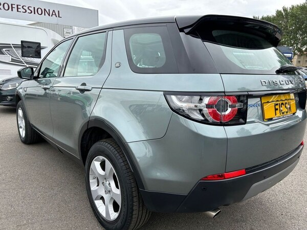 Used Land Rover Discovery Sport 2015 for sale - 68193701: Photo 5