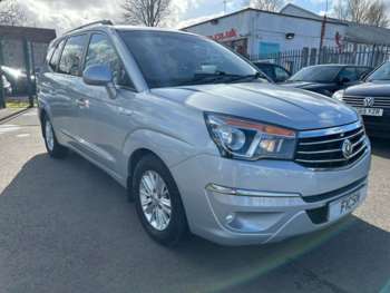 Used Ssangyong Rodius 2017 for sale - 70108222: Photo