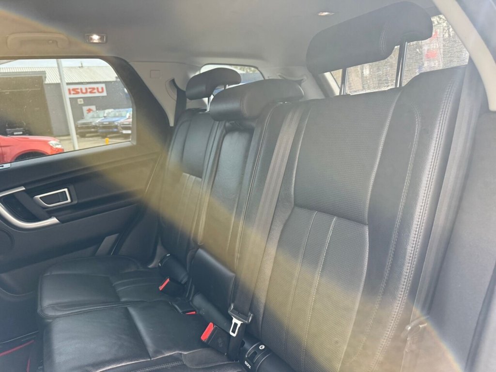 Used Land Rover Discovery Sport 2017 for sale - 76132471: Photo 31