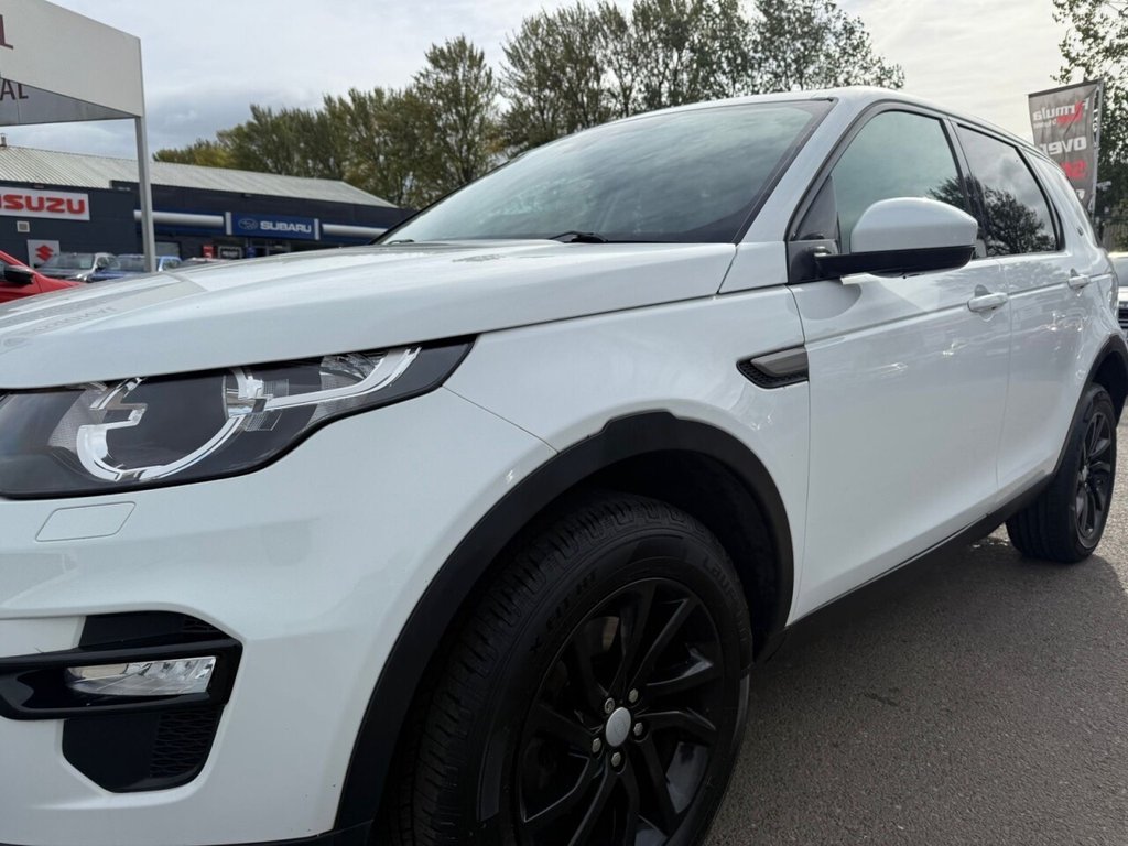 Used Land Rover Discovery Sport 2017 for sale - 76132471: Photo 6