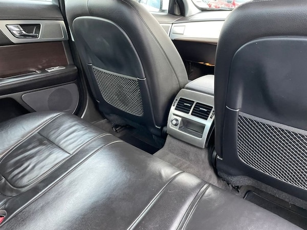 Used Jaguar XF 2013 for sale - 69945848: Photo 27