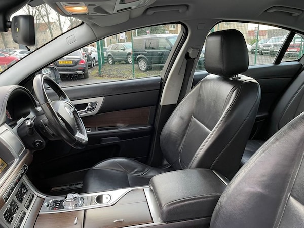 Used Jaguar XF 2013 for sale - 69945848: Photo 33