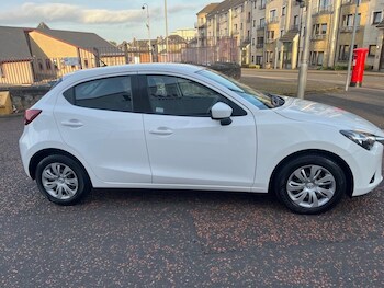 Used Mazda Mazda2 2016 for sale - 76386498: Photo