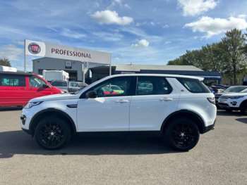 Used Land Rover Discovery Sport 2017 for sale - 72137581: Photo
