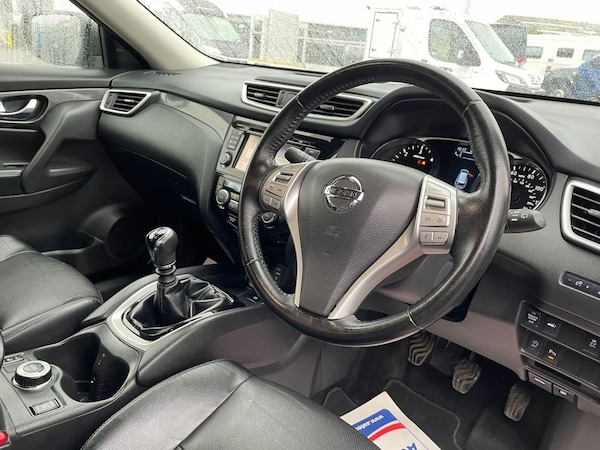 Used Nissan X-Trail 2016 for sale - 71097000: Photo 16