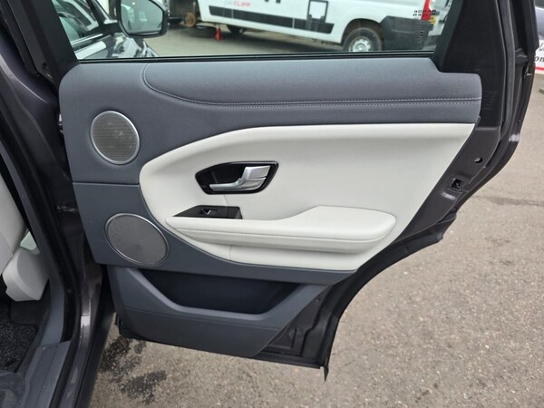 Used Land Rover Range Rover Evoque 2016 for sale - 71479093: Photo 31