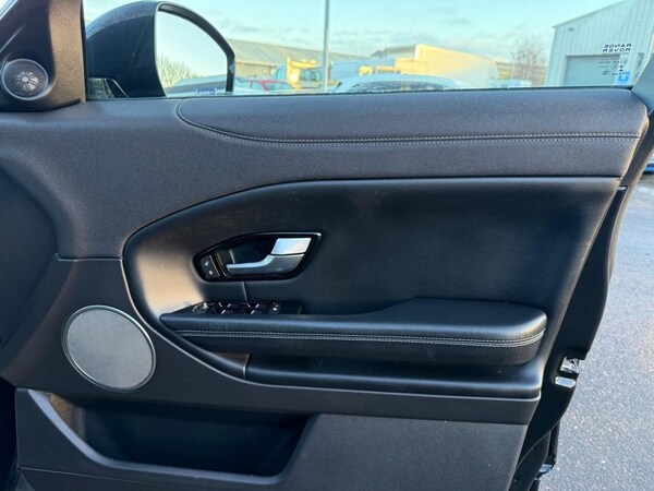 Used Land Rover Range Rover Evoque 2017 for sale - 73159263: Photo 15