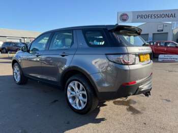 Used Land Rover Discovery Sport 2015 for sale - 73854087: Photo