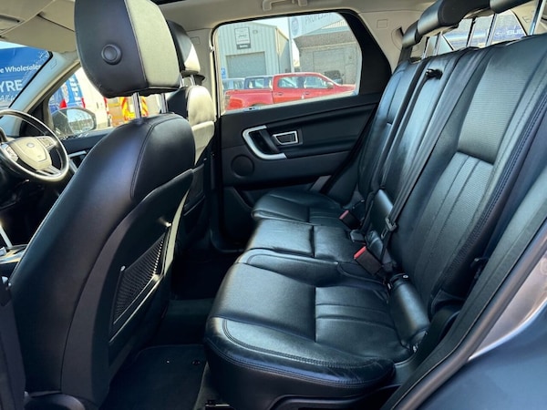 Used Land Rover Discovery Sport 2015 for sale - 73854087: Photo 35