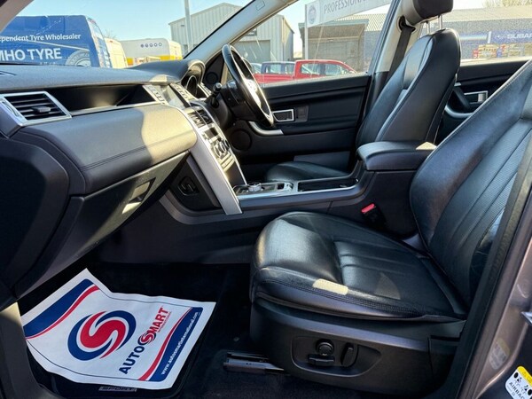 Used Land Rover Discovery Sport 2015 for sale - 73854087: Photo 37