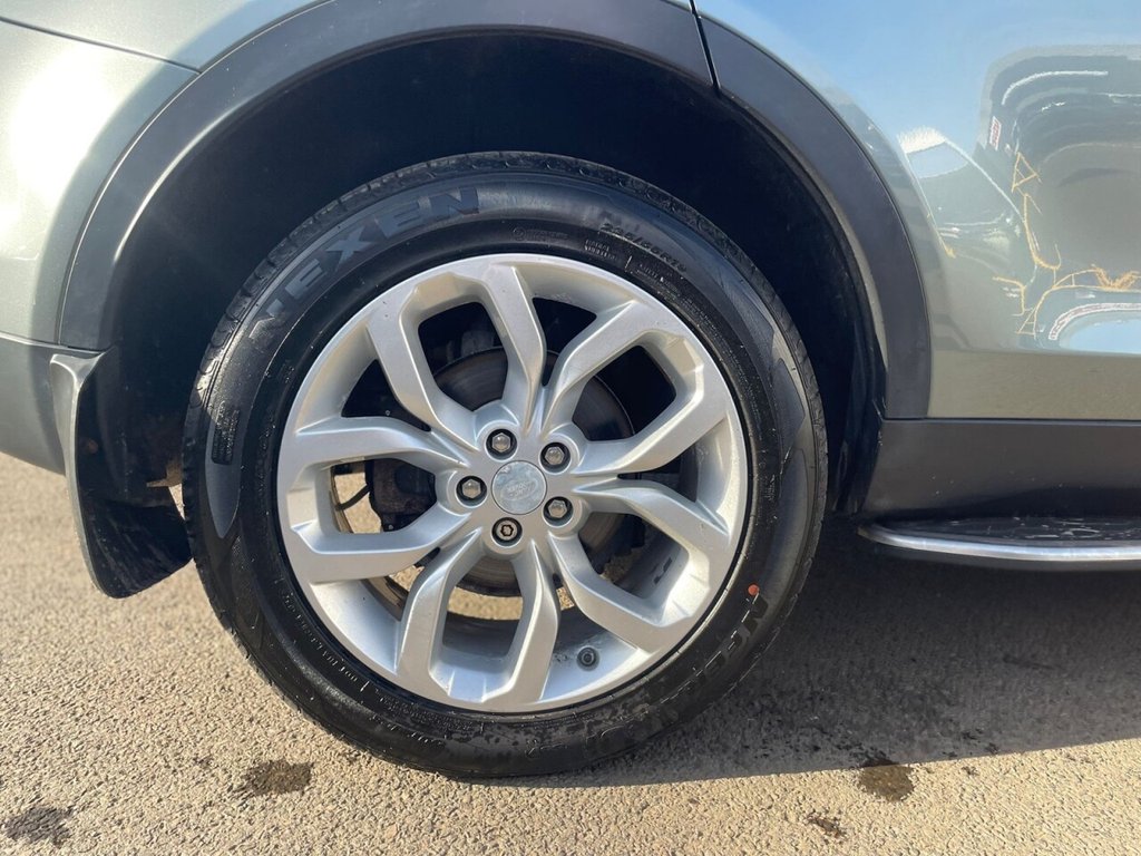 Used Land Rover Discovery Sport 2015 for sale - 77667482: Photo 12